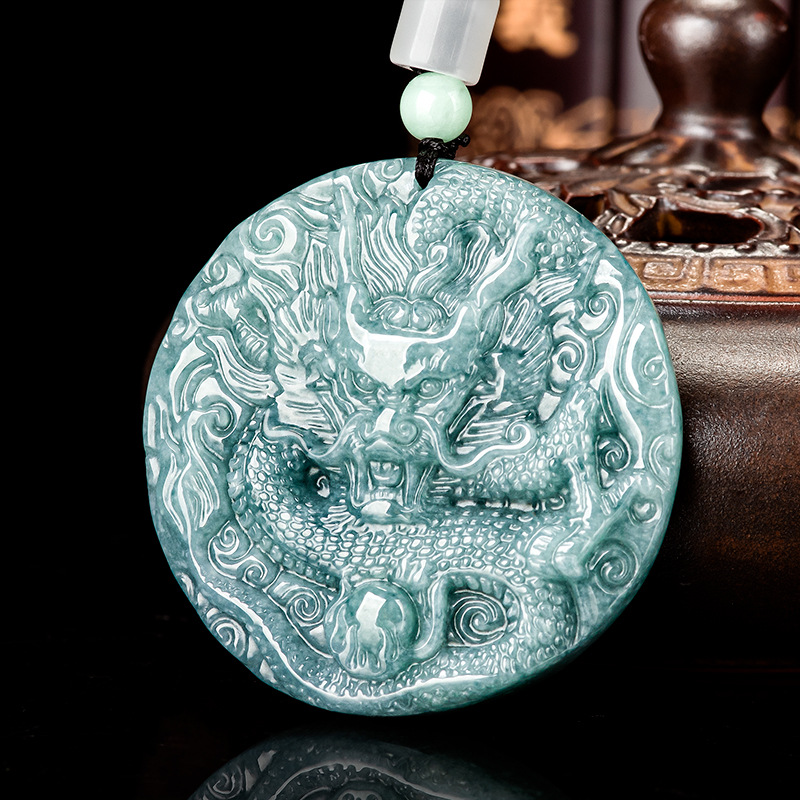 Burmese Jadeite Dragon Pendant - Usa Vintage Fashion recension och pris