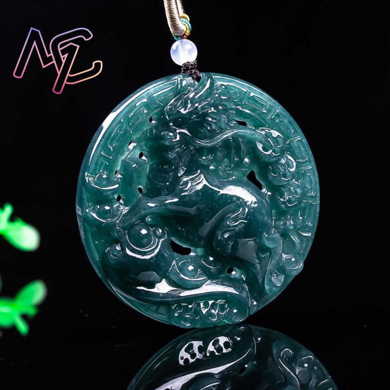 Myanmar Jadeite Dragon Pendant - Usa Vintage Fashion recension och pris