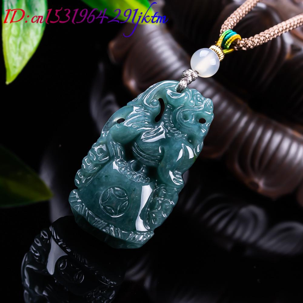 Burmese Jadeite Pixiu Pendant  - Usa Vintage Fashion recension och pris