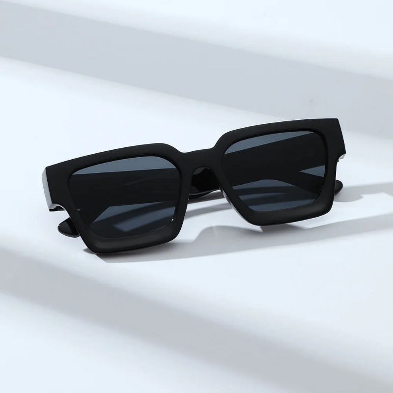 New Vintage Square Sunglasses  - Vintage Fashion Enthusiasts recension och pris