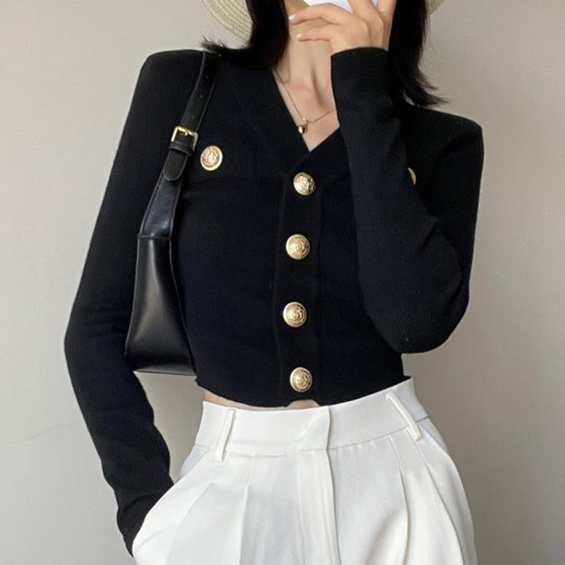 Gold Button Front Knit Cardiga - Crop Cardigan Vintage recension och pris