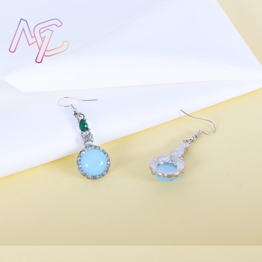 Blue Natural Jade Earrings Vin - Vintage Fashion Accessories recension och pris