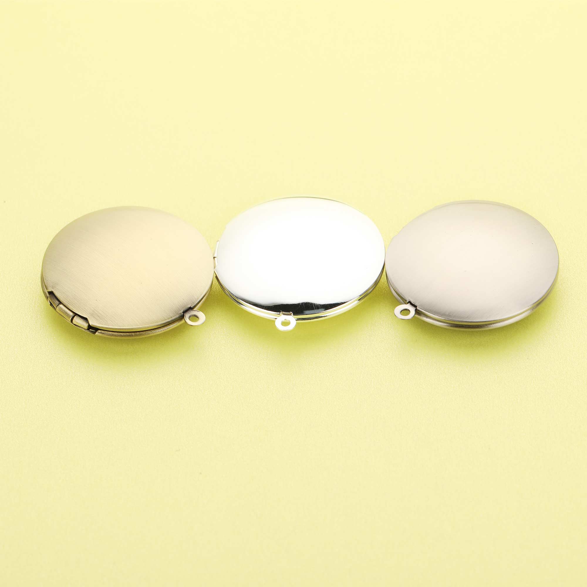 5Pcs 31MM Round Filigree Photo - Vintage Fashion Icons recension och pris
