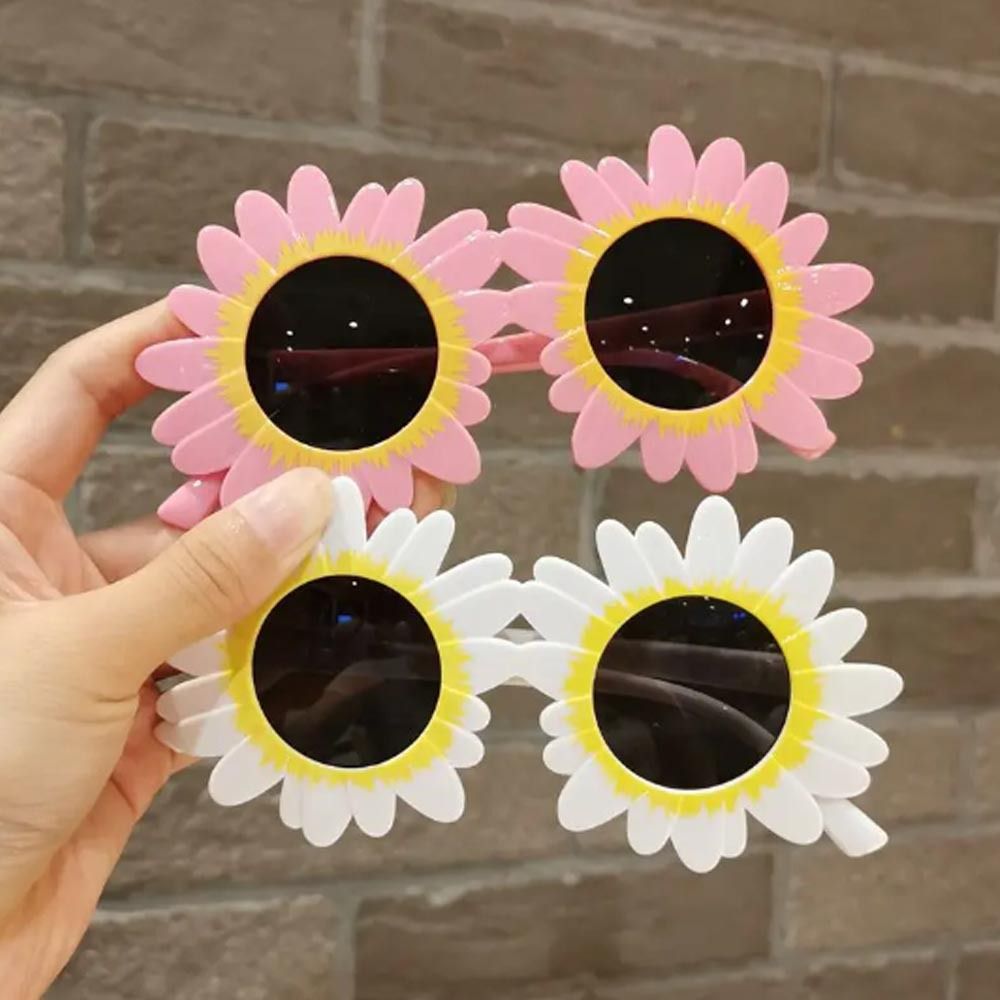 Party Supplies Sun Flower Shap - Vintage Fashion Photographers recension och pris