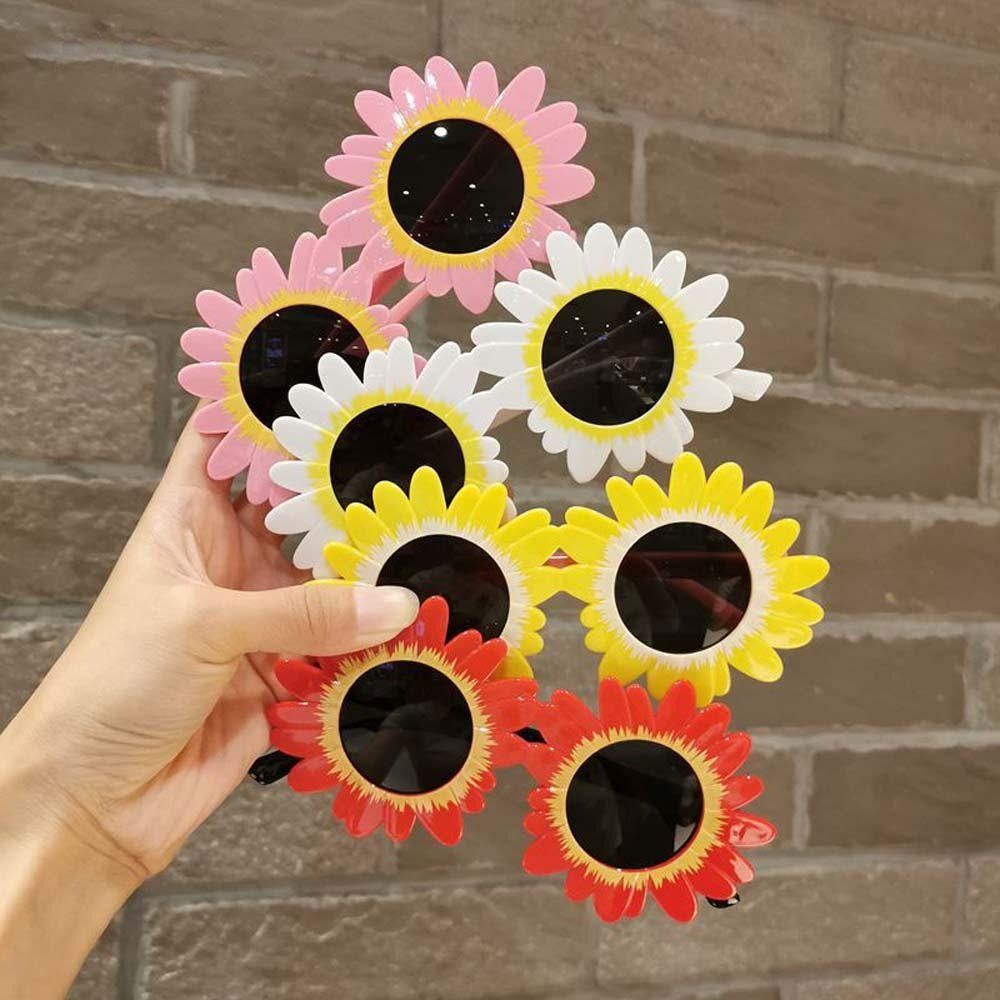Party Supplies Sun Flower Shap - Vintage Fashion Photographers recension och pris