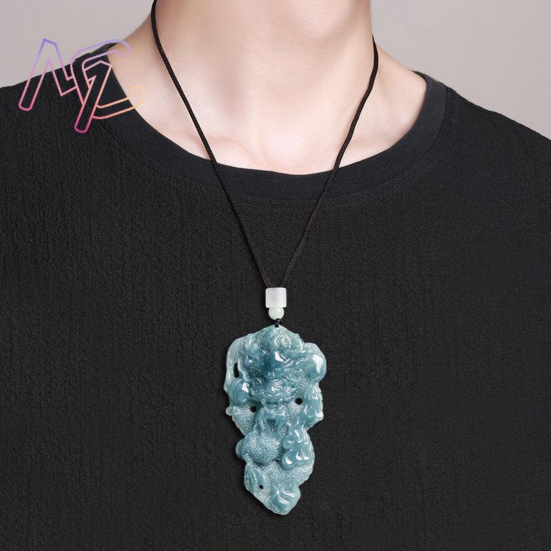 Myanmar Jadeite Dragon Pendant - Usa Vintage Fashion recension och pris
