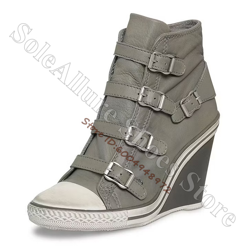 Grey Multi Buckle High Top Wed - Vintage Fashion Heels recension och pris